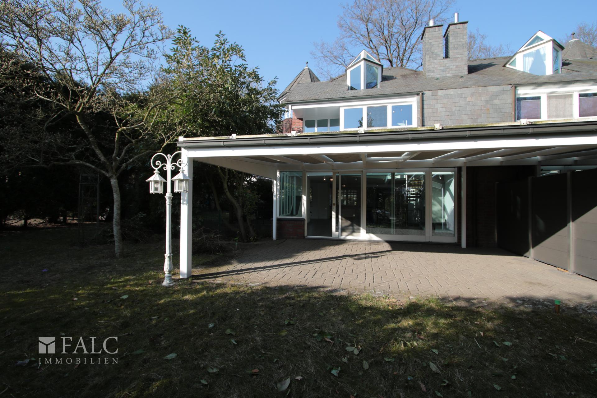Überdachte Terrasse